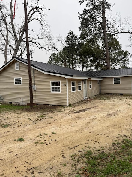 950 Daughtry Ave N, Douglas, GA 31533