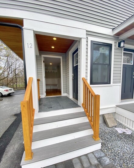 14 Rumford Ave Unit 1, Waltham, MA 02453