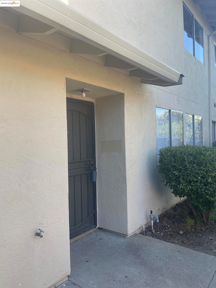 1076 Mohr Ln Unit B, Concord, CA 94518