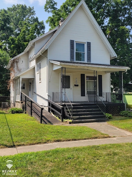 725 River St, Owosso, MI 48867