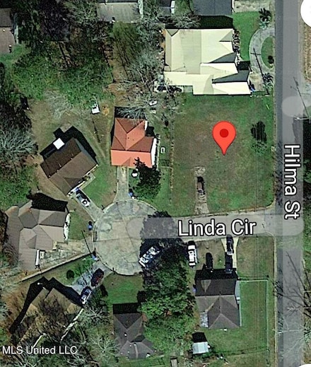 6519 Linda Cir, Moss Point, MS 39563