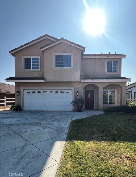 14215 Moonridge Dr, Riverside, CA 92503