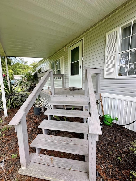 56233 Water Oak Rd, Astor, FL 32102