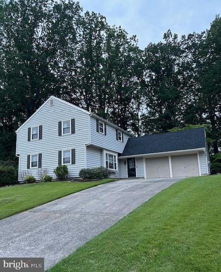 26 Cricket Ln, Blackwood, NJ 08012