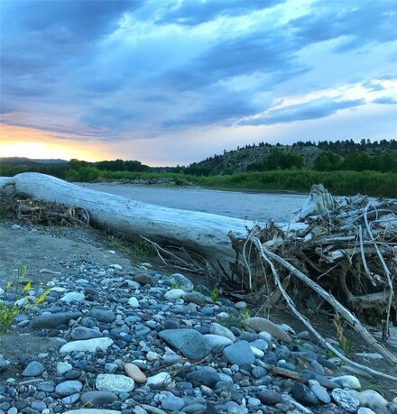93 Balfour Loop Rd, Reed Point, MT 59069