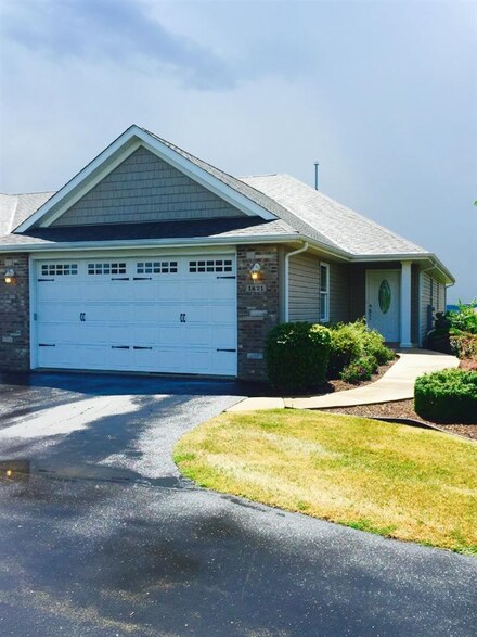1621 Warrenton Ct, Byron, IL 61010