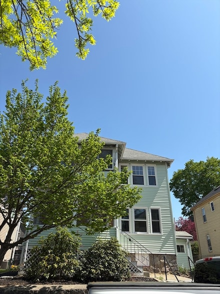 27 Knoll St Unit 1, Roslindale, MA 02131
