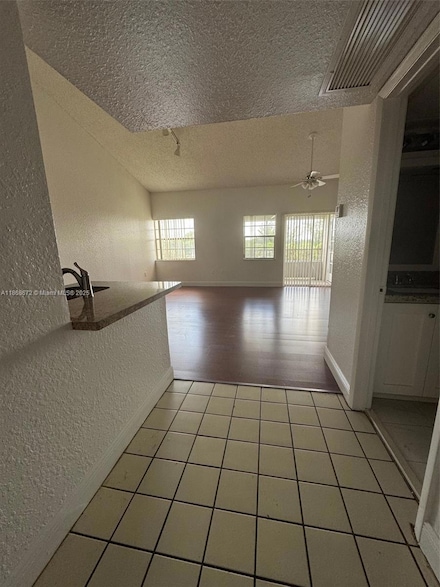 2881 N Oakland Forest Dr Unit 310, Oakland Park, FL 33309