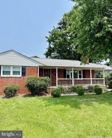 125 Hillcrest Dr, Fredericksburg, VA 22401