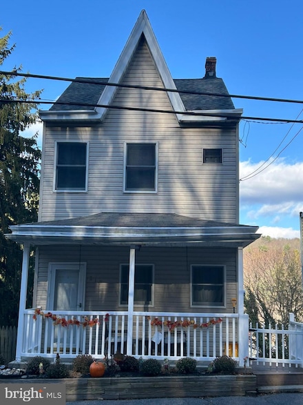 217 W Savory St, Pottsville, PA 17901