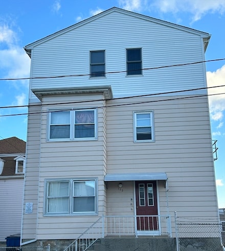 172 Morgan St Unit 2S, Fall River, MA 02721