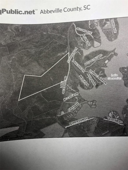 000 Lake Secession Rd, Iva, SC 29655