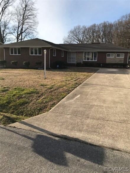 20014 Roosevelt Ave, South Chesterfield, VA 23834