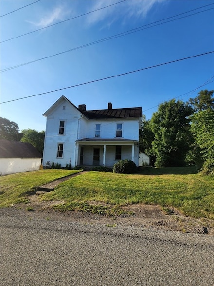 917 Mapletown Rd, Greensboro, PA 15338