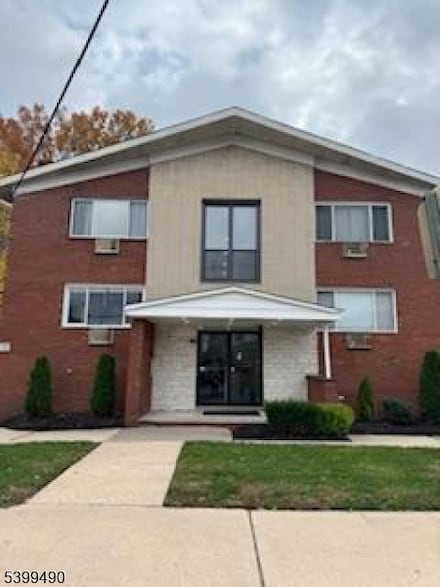 117 W 3rd Ave Unit 5, Roselle, NJ 07203