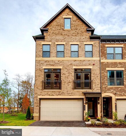 22294 Cornerstone Crossing Terrace, Brambleton, VA 20148