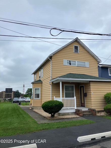 9 Miner St, Hudson, PA 18705