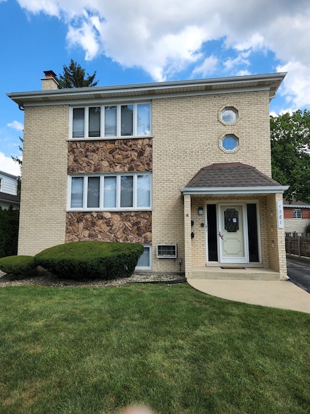4381 Woodland Ave Unit 1, Western Springs, IL 60558