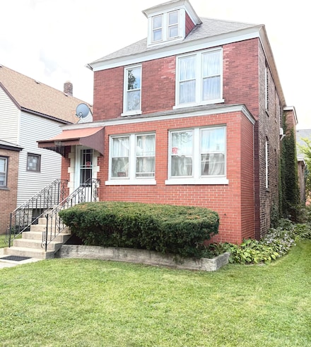 1704 Central Ave, Whiting, IN 46394