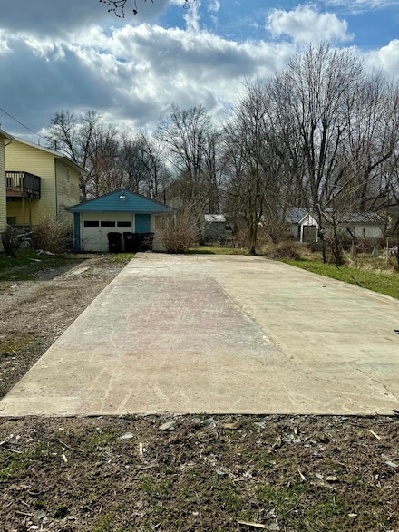 250 S Leonard Ave, Lima, OH 45804