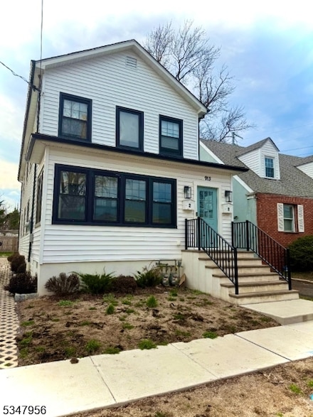 913 Union St, Linden, NJ 07036