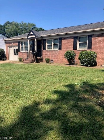 8530 Orcutt Ave, Newport News, VA 23605