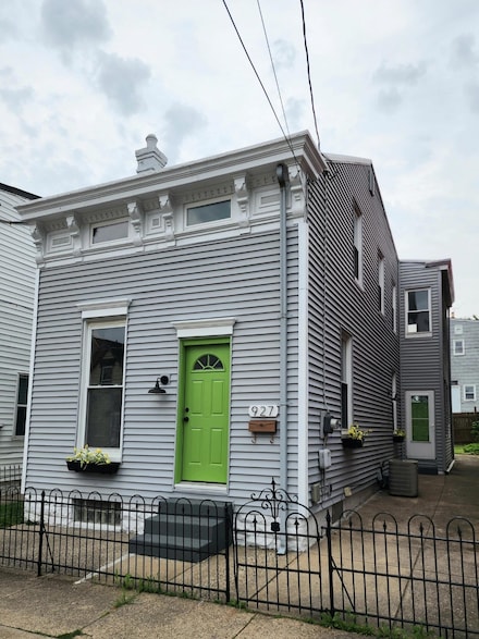 927 Boone St, Newport, KY 41071