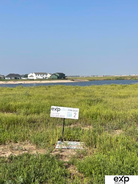 2001 Aaron Way, Fremont, NE 68025