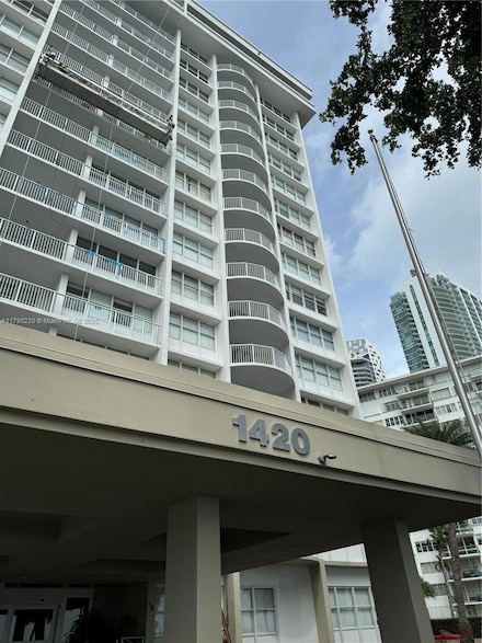 1420 Brickell Bay Dr Unit 103 A1, Miami, FL 33131