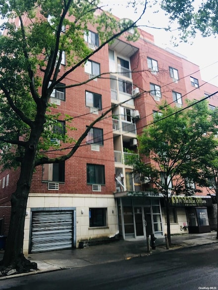 43-20 Union St Unit 6D, Flushing, NY 11355