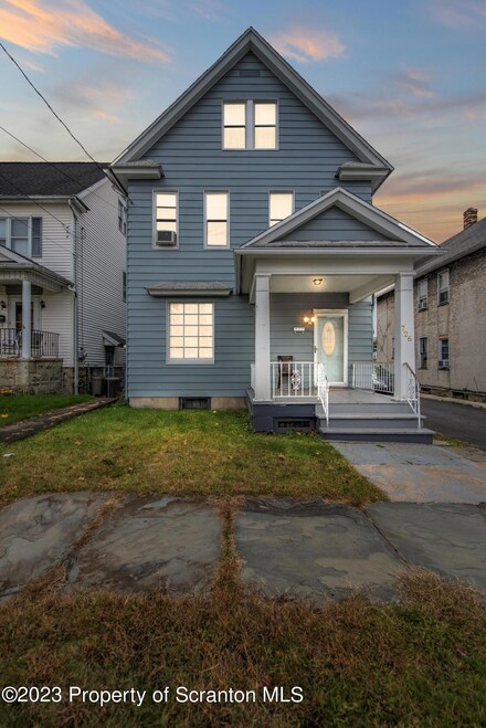 726 Hickory St, Scranton, PA 18505