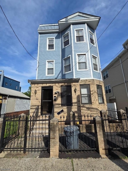 782 Bergen St Unit 3, Newark, NJ 07108