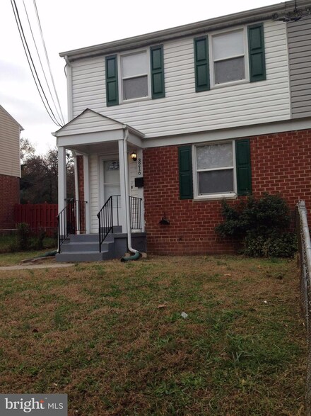 3216 Beaumont St, Temple Hills, MD 20748