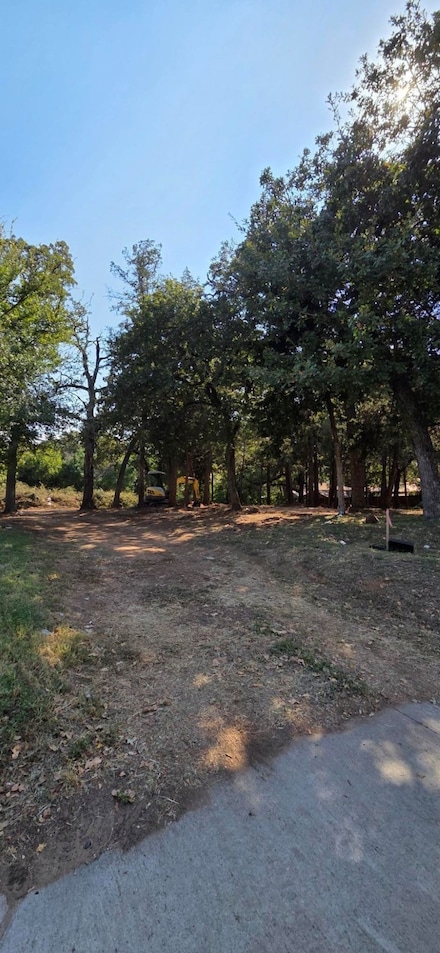 1776 E Grauwyler Rd, Irving, TX 75061