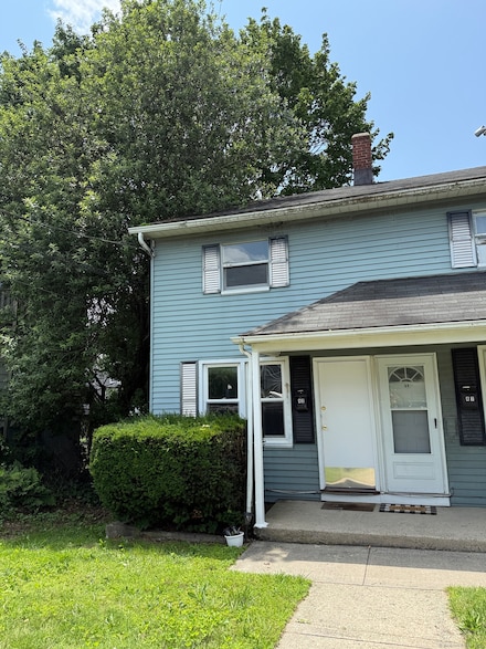 49 Soundview Ave, Bridgeport, CT 06606