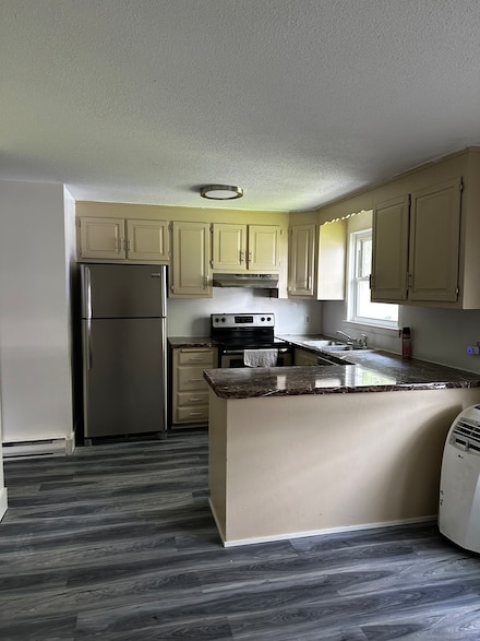 19 Hurlburt St, New Britain, CT 06051