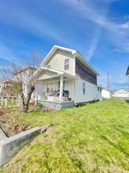 1210 W Taylor St, Kokomo, IN 46901