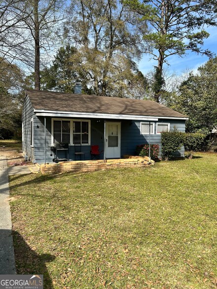 712 Courtland Ave, Fort Valley, GA 31030