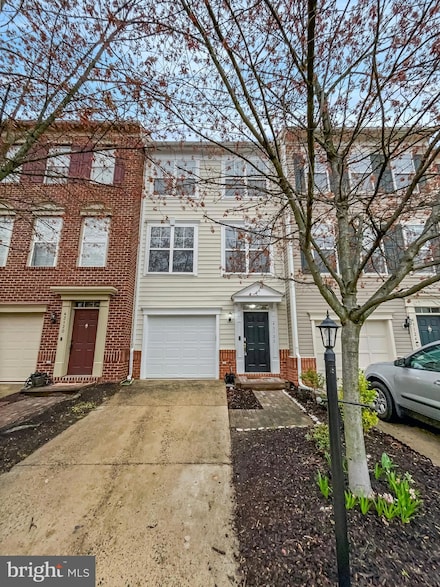 43122 Huntsman Square, Broadlands, VA 20148