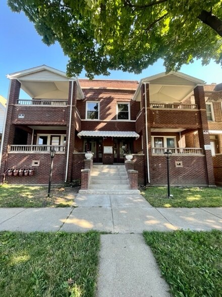 5248 W Adams St, Chicago, IL 60644