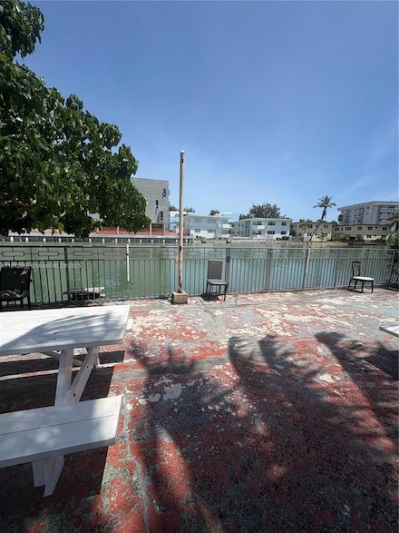 1239 Marseille Dr Unit 7, Miami Beach, FL 33141