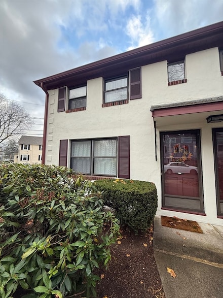 2 Frazer Rd Unit 2, Arlington, MA 02476