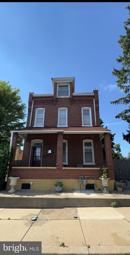 27 Madison Ave, Reading, PA 19605