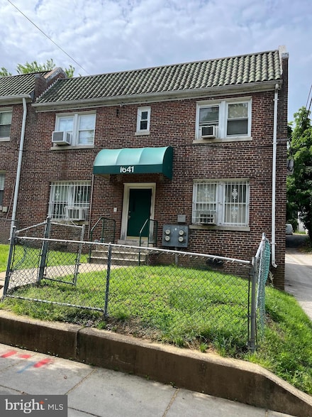 1641 V St SE Unit 2, Washington, DC 20020