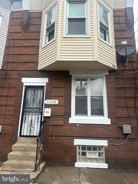 2245 Ruffner St, Philadelphia, PA 19140