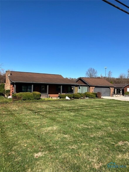11193 Lambs Ln, Newark, OH 43055