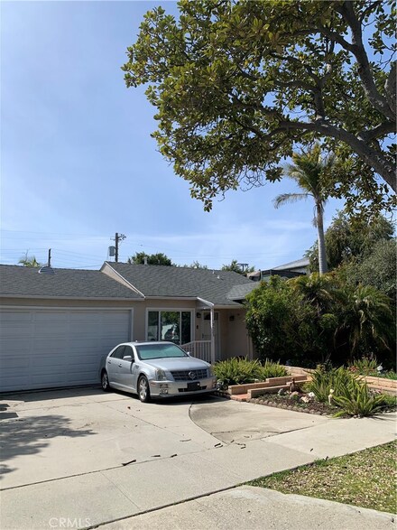 3621 Moore St, Los Angeles, CA 90066