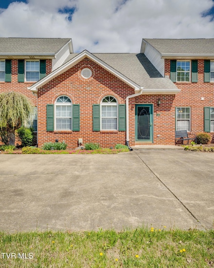 143 Eagle View Private Dr, Blountville, TN 37617