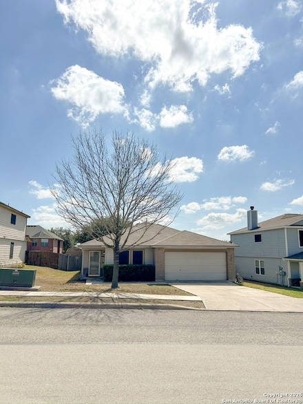 137 Willow Brook, Cibolo, TX 78108