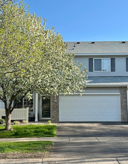17904 69th Place N Unit 803, Osseo, MN 55311